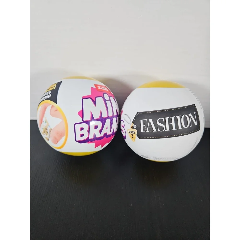 (2)  ZURU Mini Brands Fashion Series 3 Surprise Handbags Capsules Limited Ed (A)